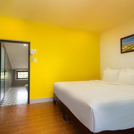 The Cuckoo'S Nest Hostel And Bar Managed By Hoianese Hoi An Exterior foto